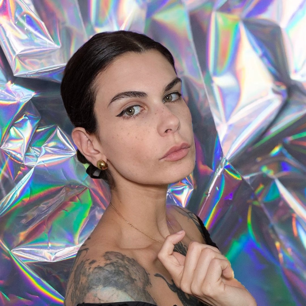 MERIEM DELACROIX - profile photo